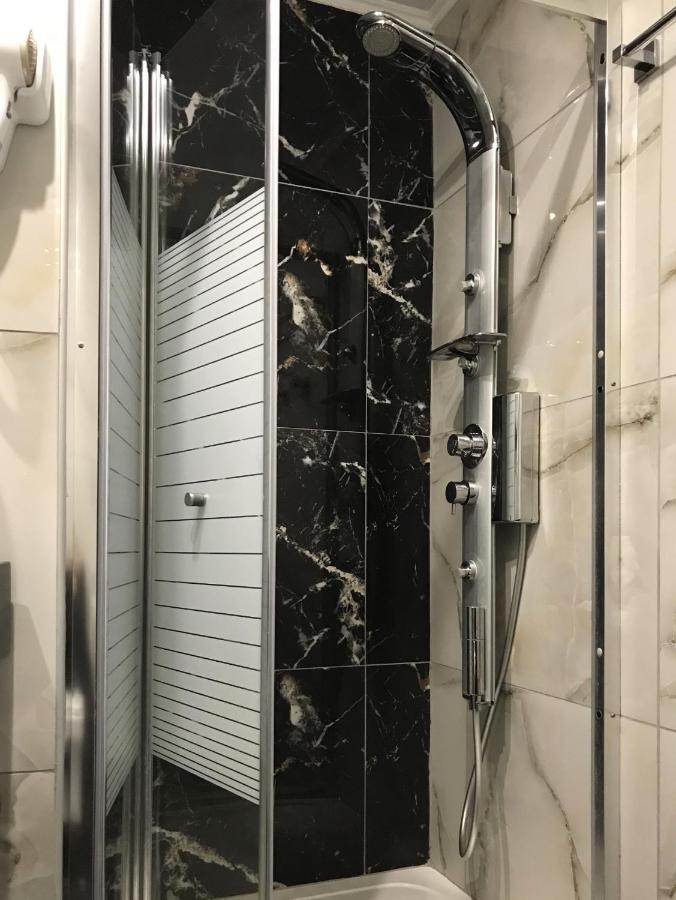 העיירה רתימנו Elina Hotel Apartments מראה חיצוני תמונה