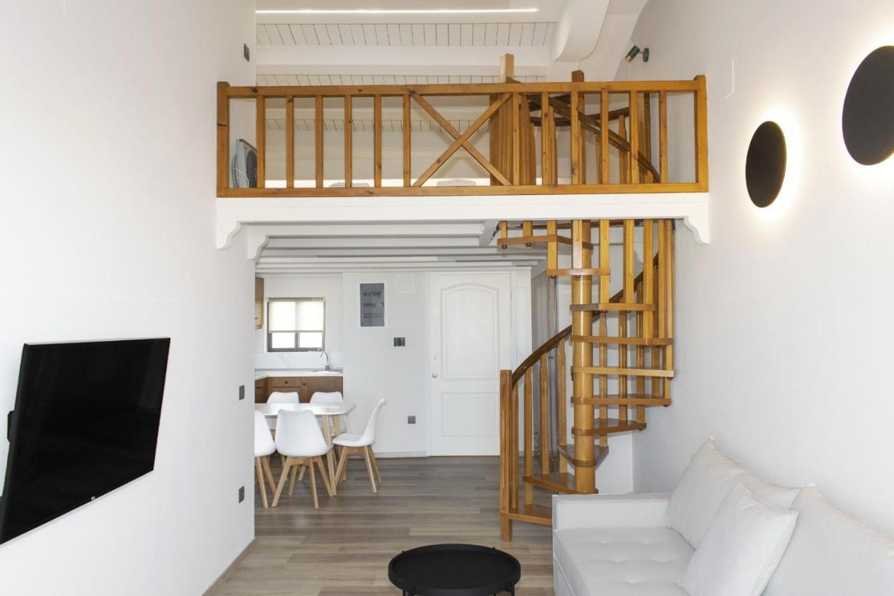 העיירה רתימנו Elina Hotel Apartments מראה חיצוני תמונה