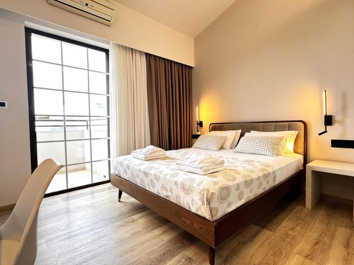 העיירה רתימנו Elina Hotel Apartments מראה חיצוני תמונה